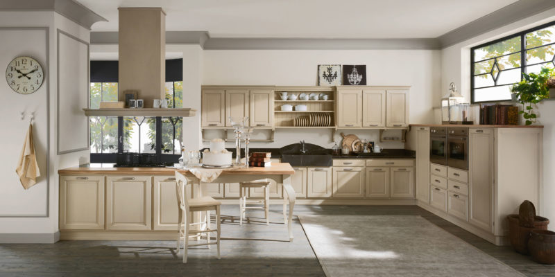 gR-cucina-la-corte-colore-tortora-top-pietra-grey-rovere-naturale-legno-massello-vista-ambiente-completo